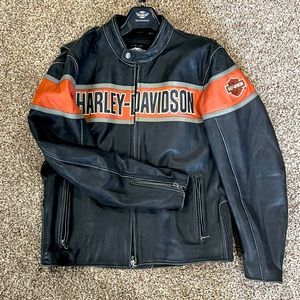 Genuine MotorClothes. Harley-Davidson Victory Lane genuine leather jacket.